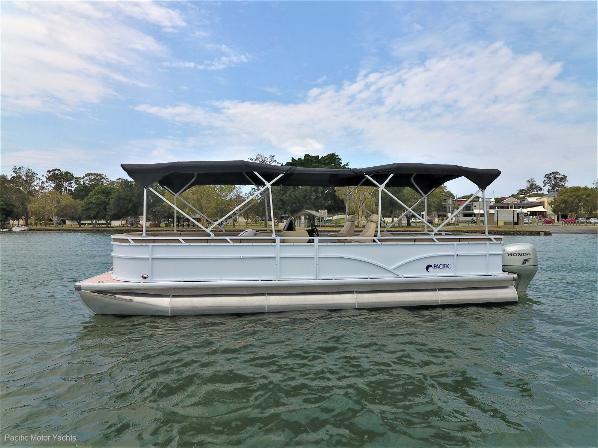 used pontoon boats Gold Coast